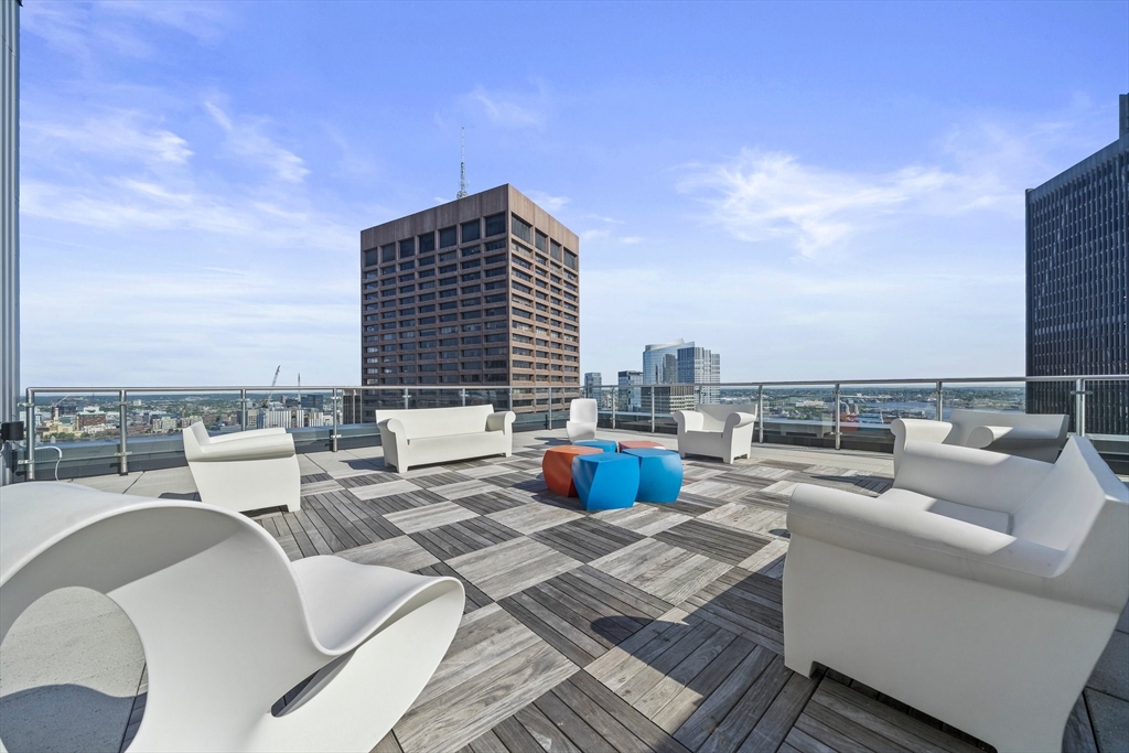 45 Province St, Midtown