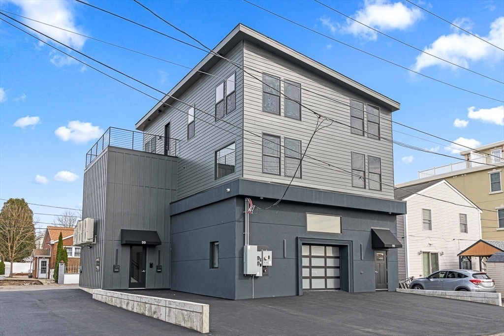 99 Temple St, Revere