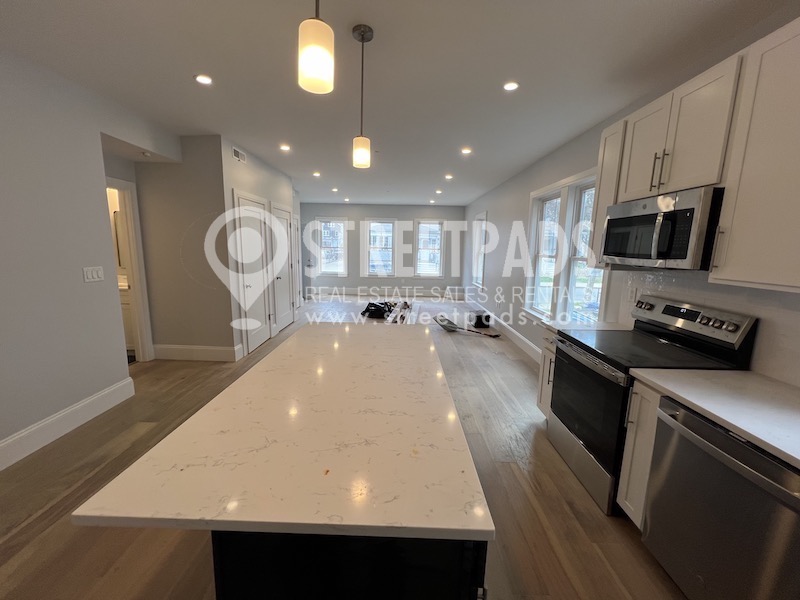 51 Fairbanks St, Brighton