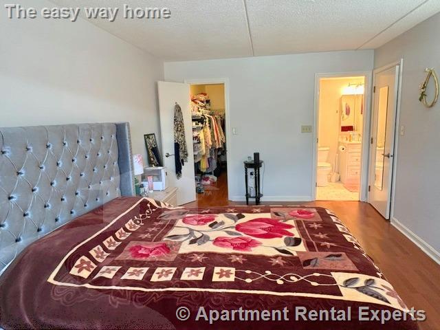 100 High St, Medford Square