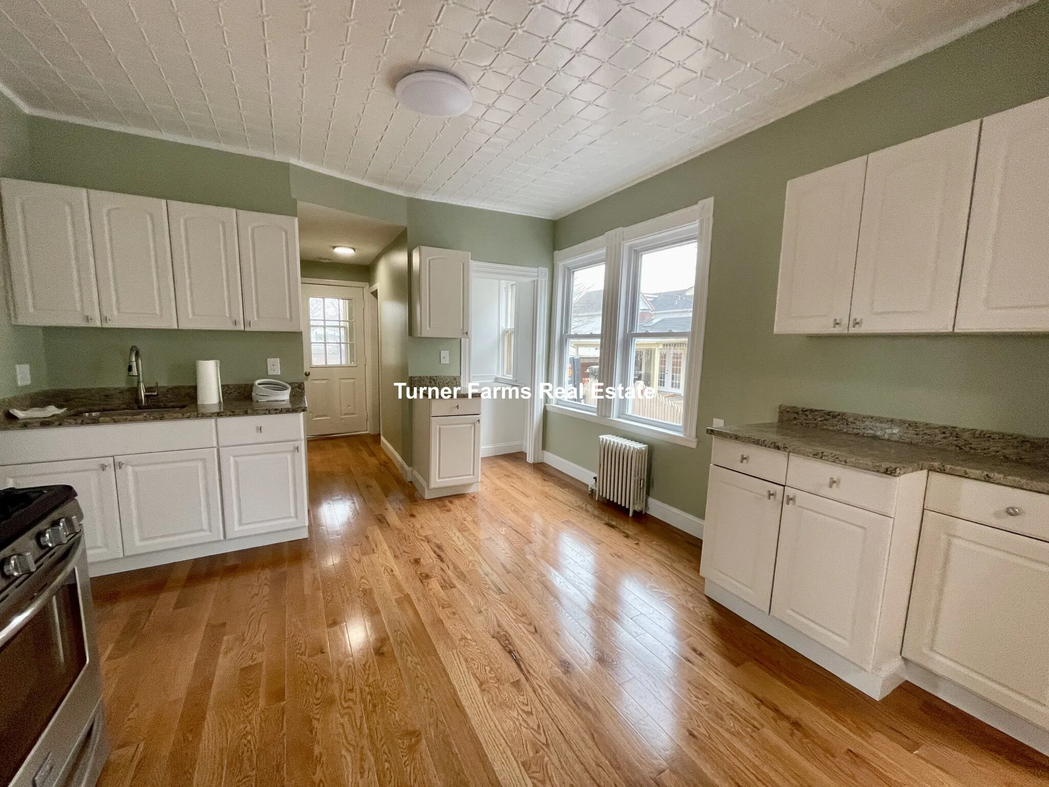 43 Martin St, Medford