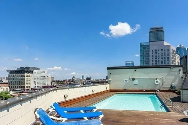 12 Stoneholm St, Fenway