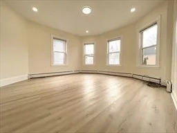 84 Calumet St, Mission Hill