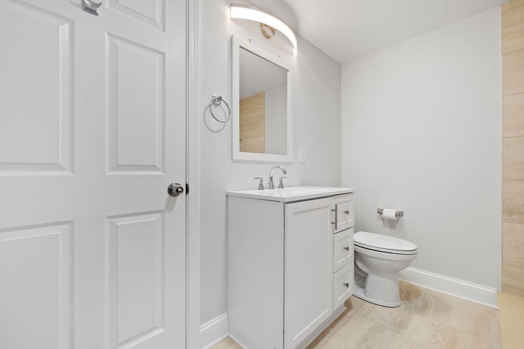 417 Salem St, Medford