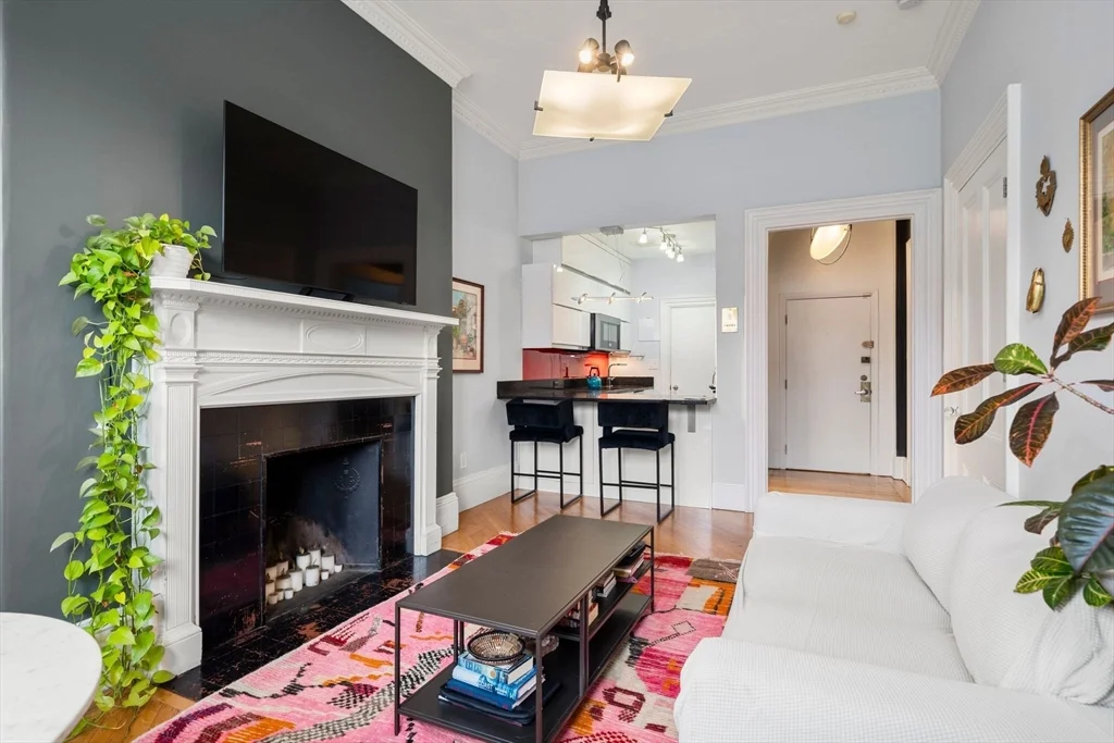 165 Beacon St, Back Bay