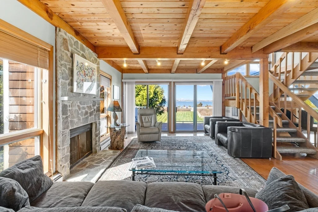 2 Windward Way, Sconticut Neck