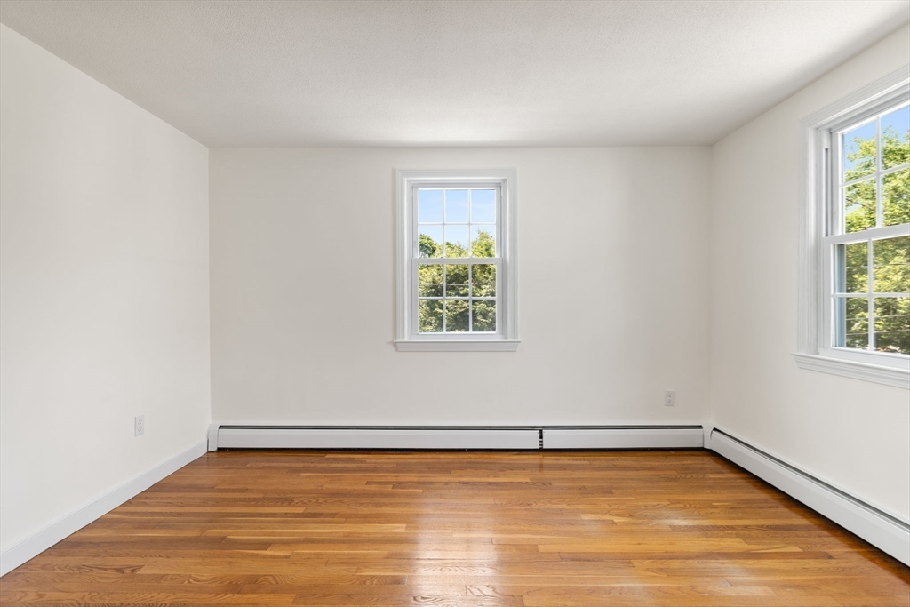 194 Glenellen Rd, West Roxbury