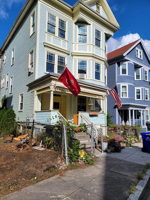 67 Hillside St ,, Mission Hill