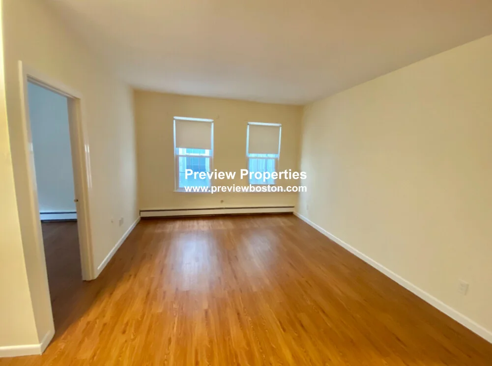 50 South Huntington Ave, Jamaica Plain