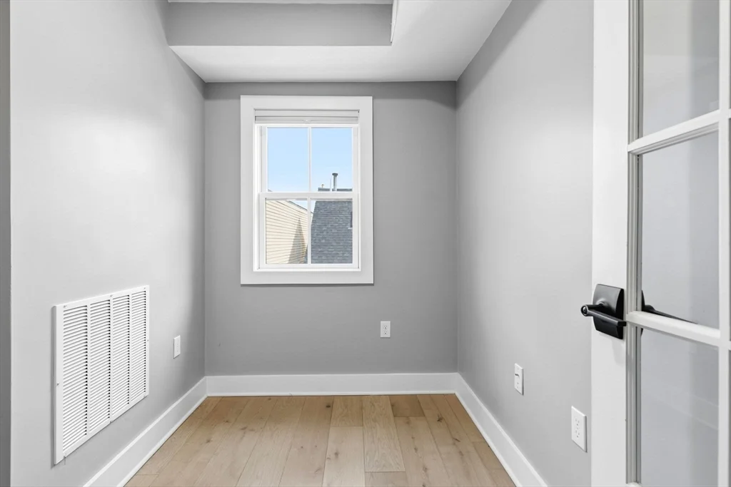 78 Tremont St, Charlestown