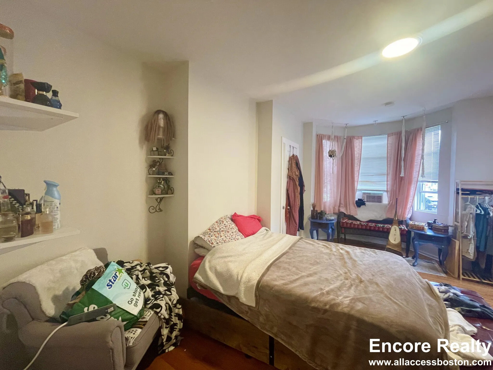 75 Putnam St, Eagle Hill