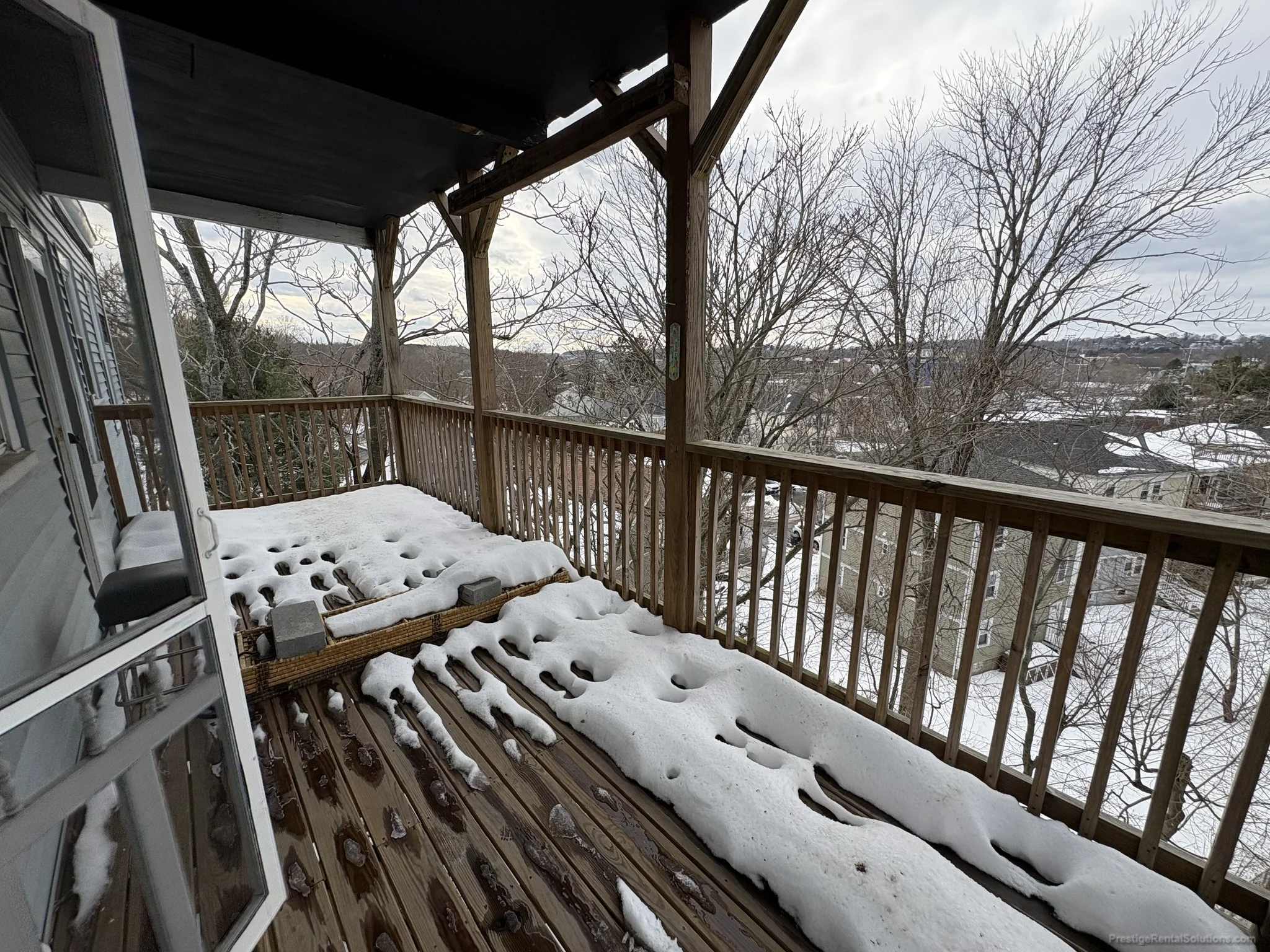 33 Lourdes Ave, Jamaica Plain