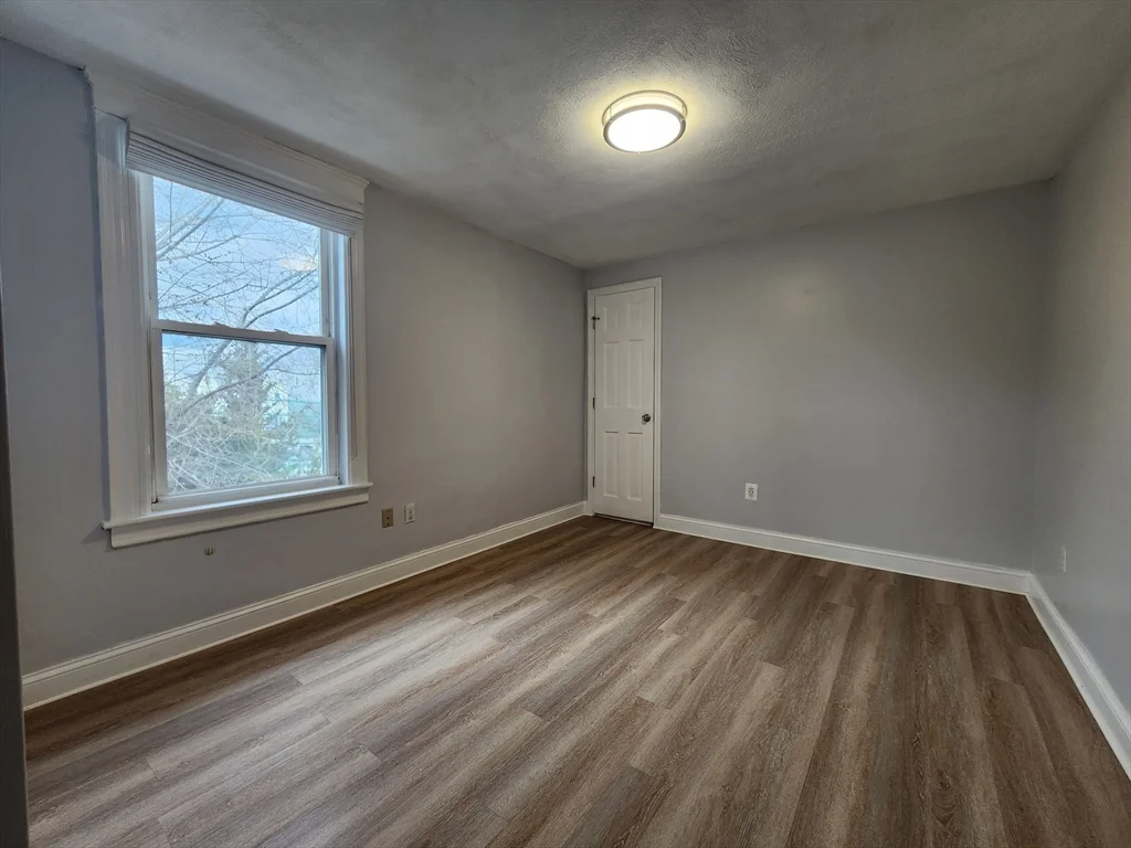 100 Flint, East Somerville