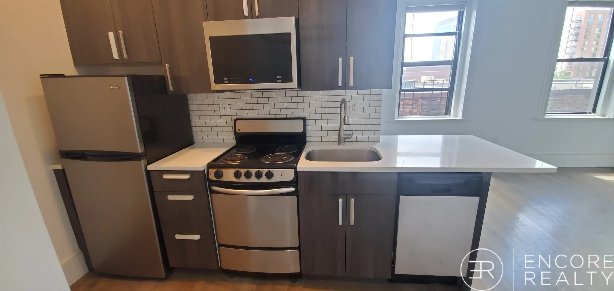 11 Queensberry St, Fenway