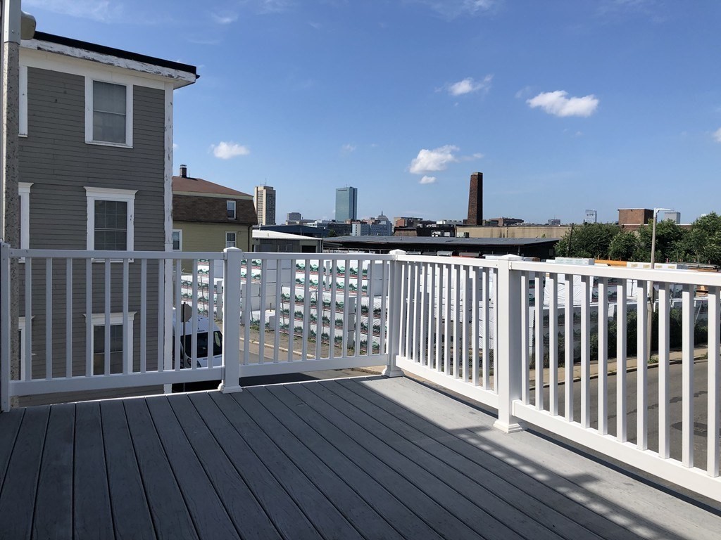 39 Magazine St, Roxbury