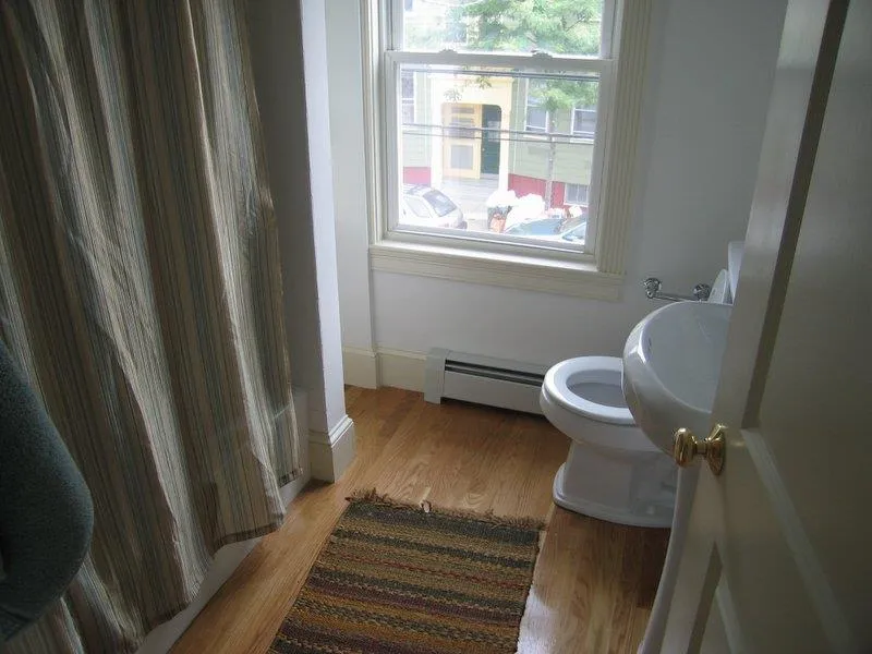 117 Columbia St, The Port