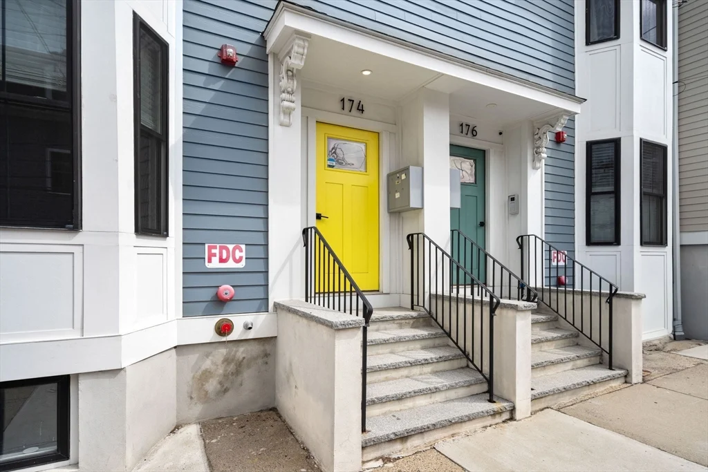 174 West Seventh St, South Boston