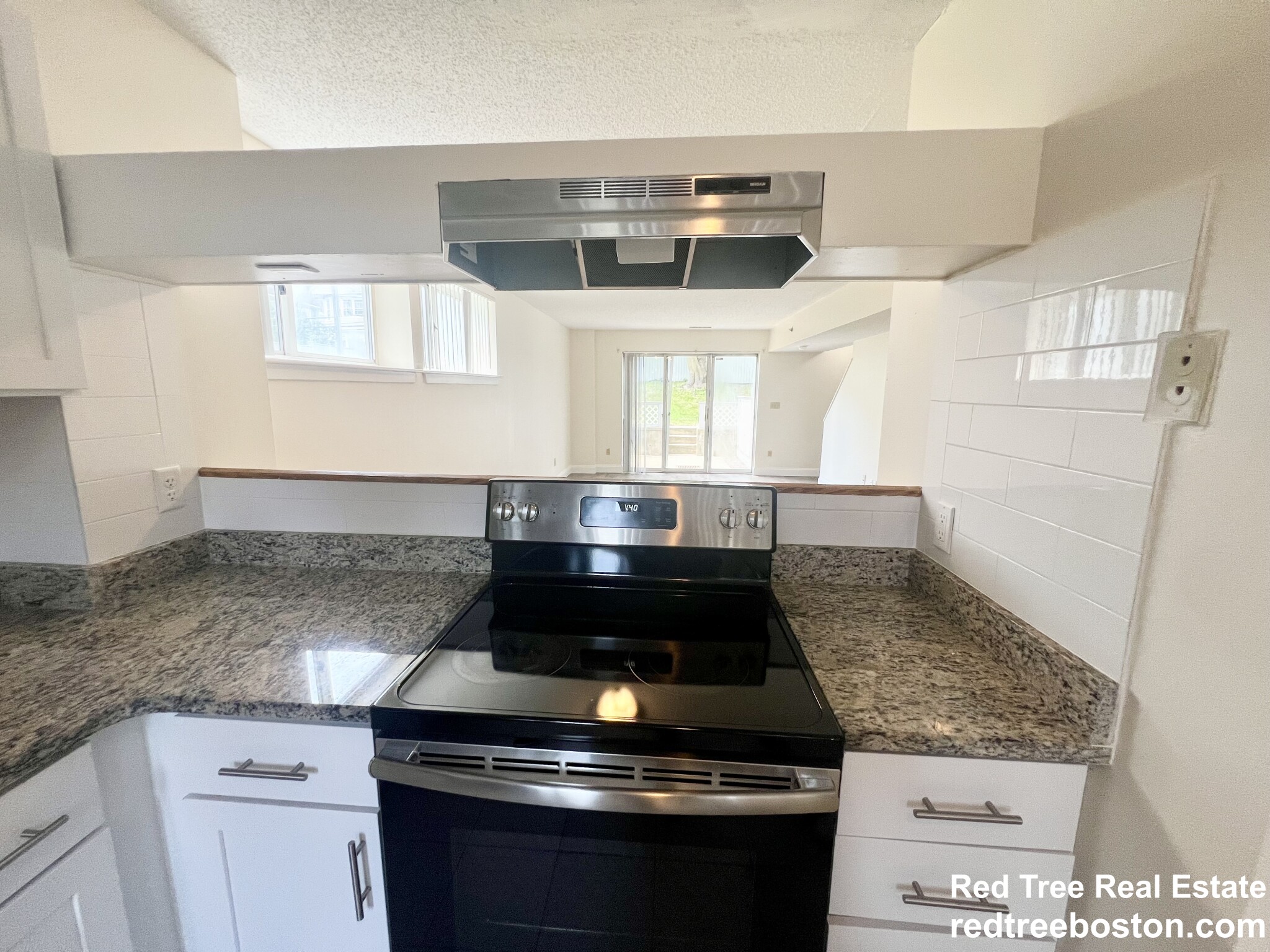 150 North Beacon St, Brighton