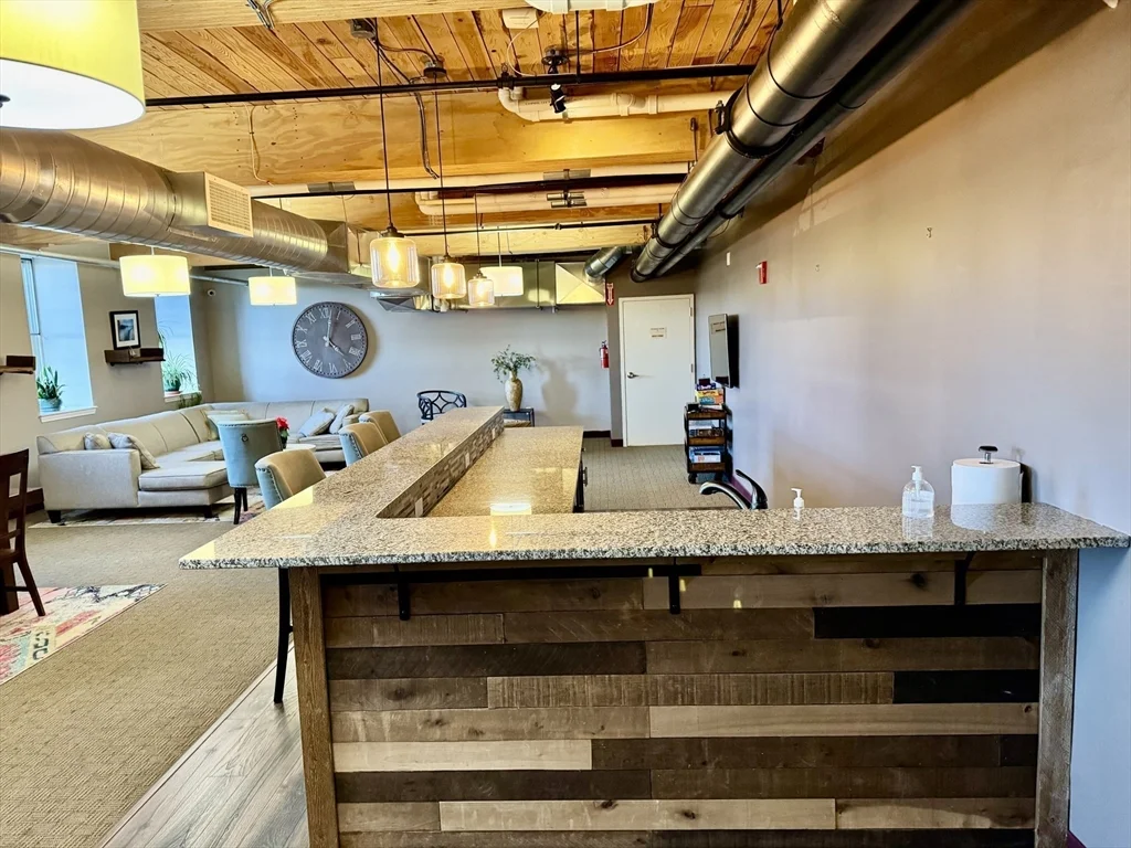 35 Riverwalk Way, Lowell