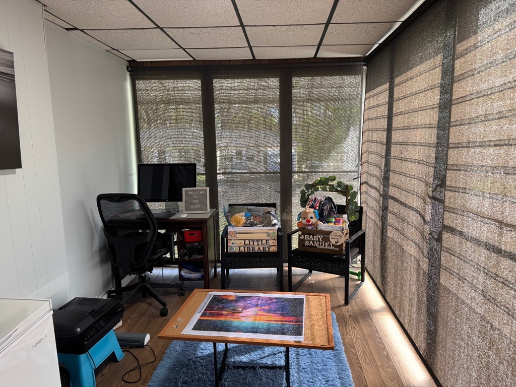 87 Starr St, Leominster