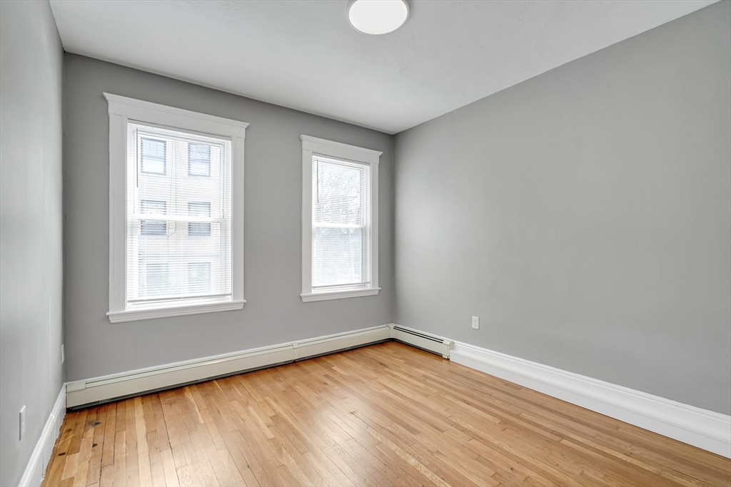 142 Sutherland Rd, Brighton