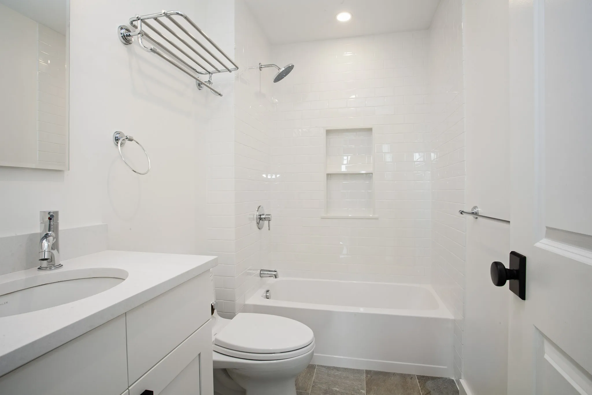 17 Saint Marys Ct, Brookline