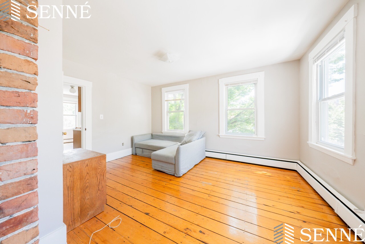 94 Sciarappa St, East Cambridge