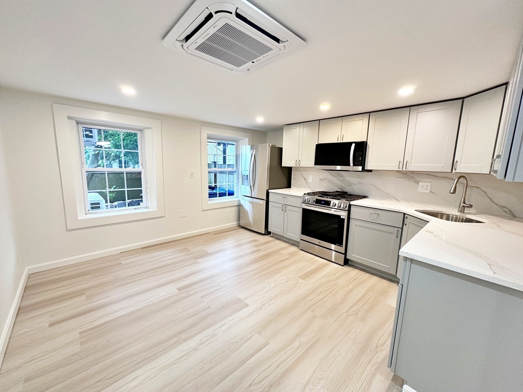 420 Sumner St, East Boston