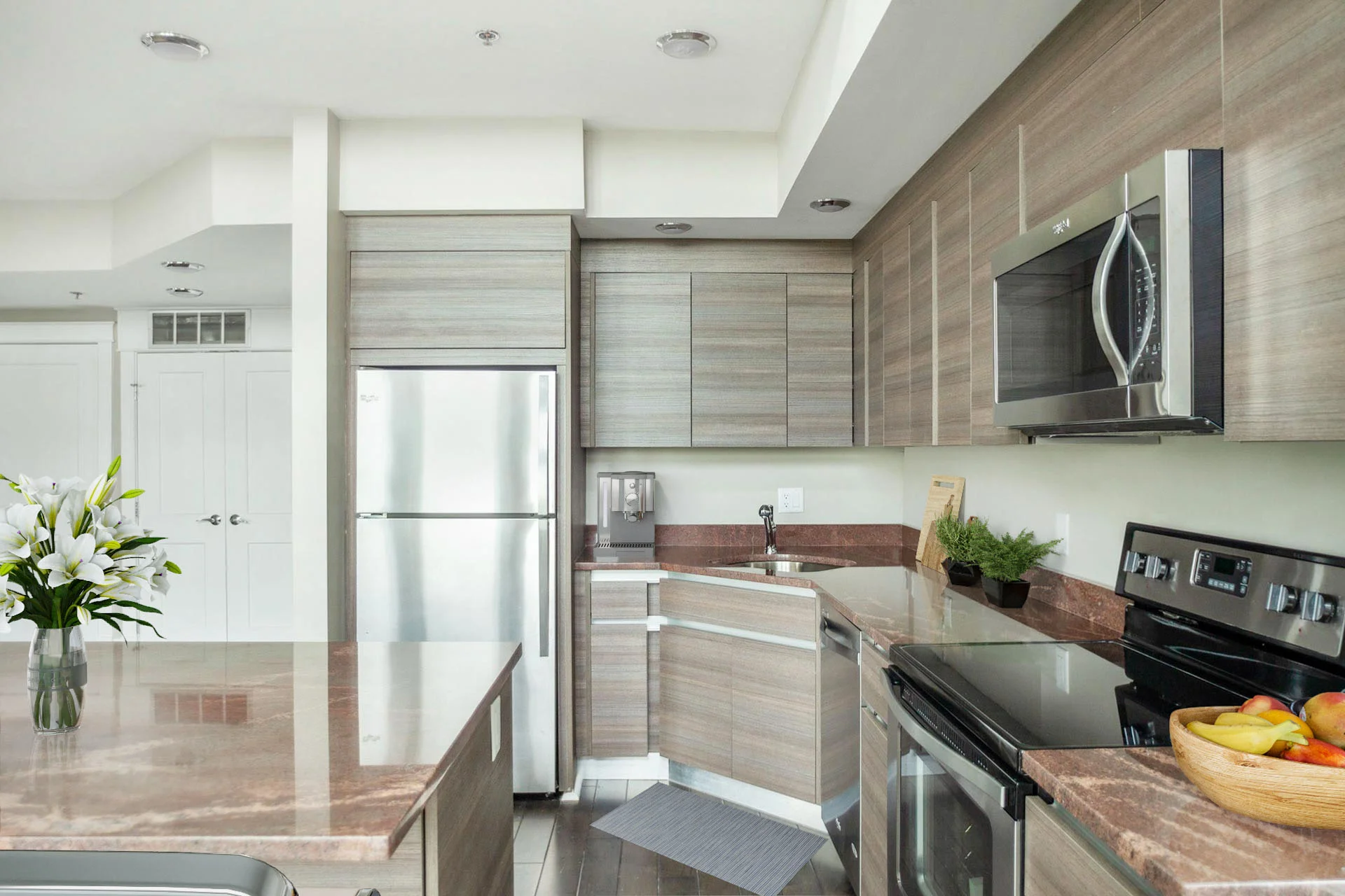 60 Howard St, Watertown