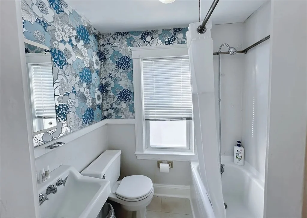 155 Spruce St, Watertown