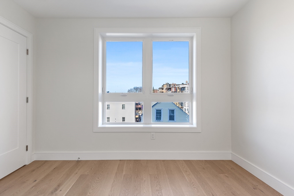 301 Border St, Central Square