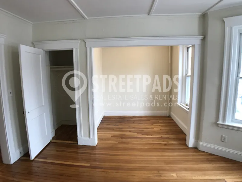 1179 Boylston St, Fenway