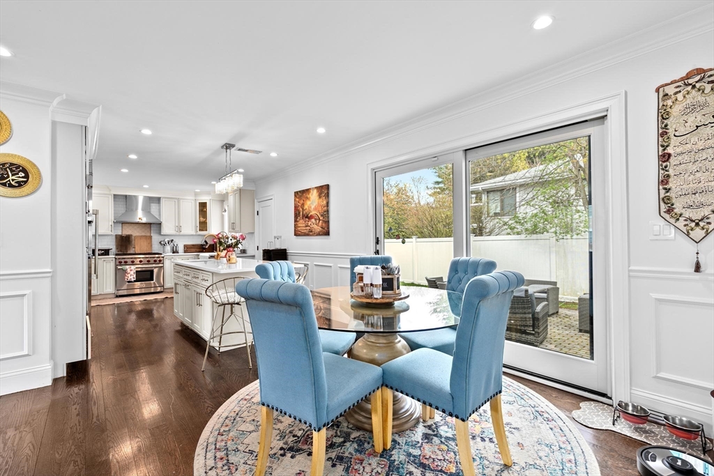 110 Redwood Rd, Newton