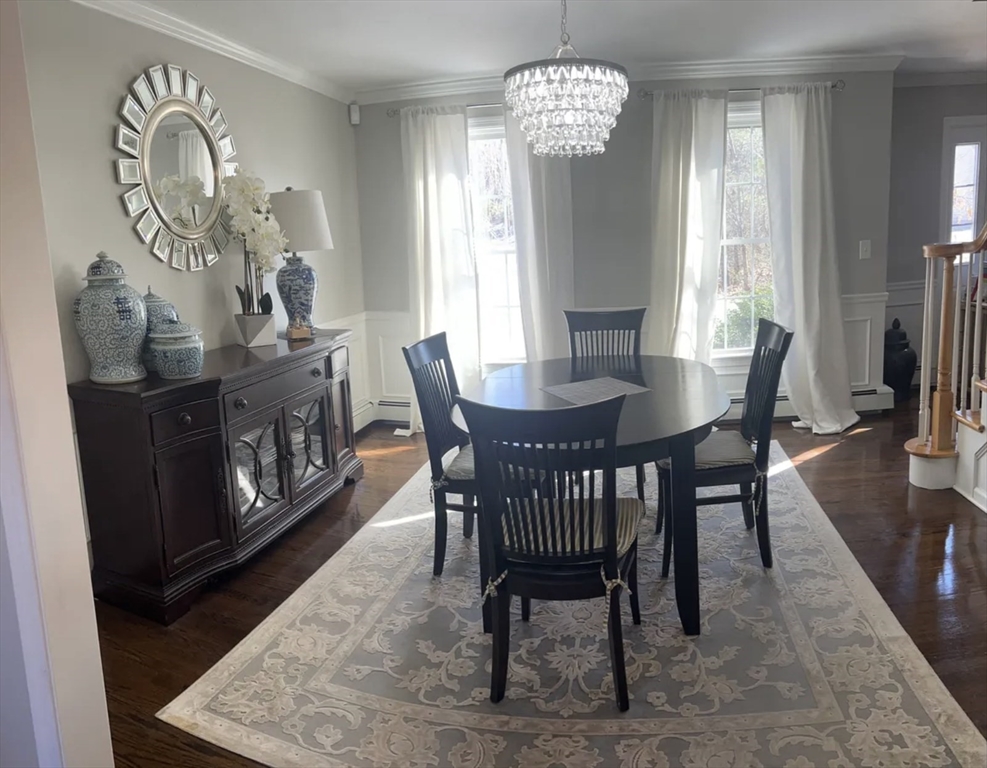 21 Shubert Rd, East Weymouth