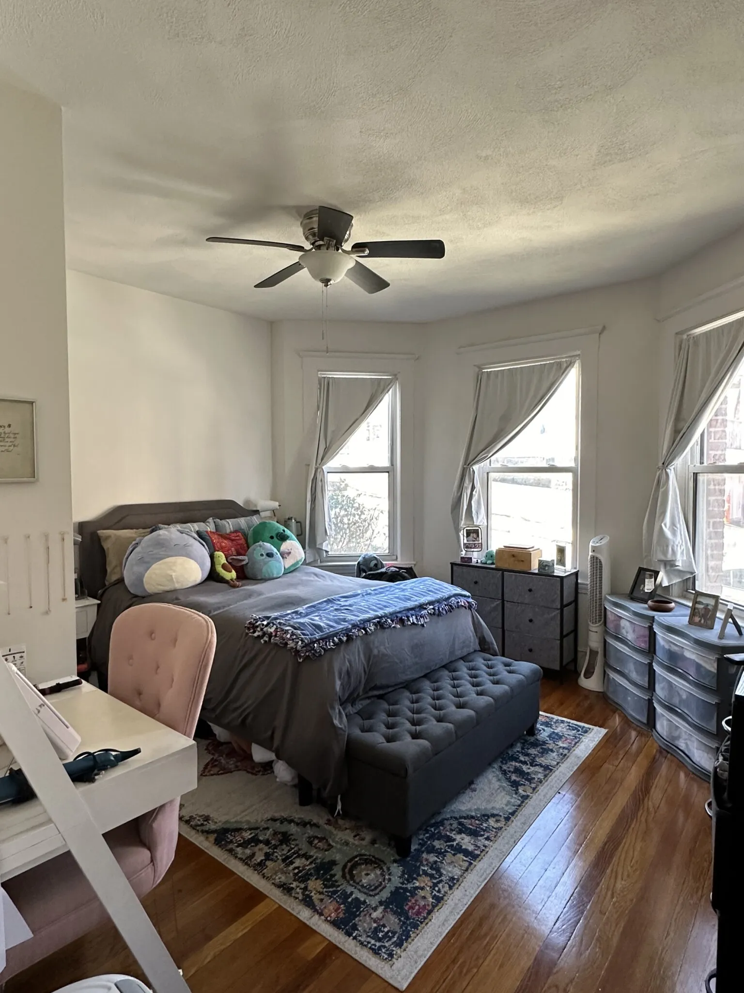 15 Scottfield Rd, Brighton