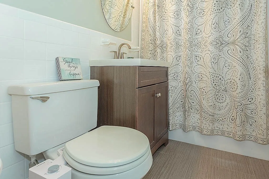 99 Pleasant St, Watertown