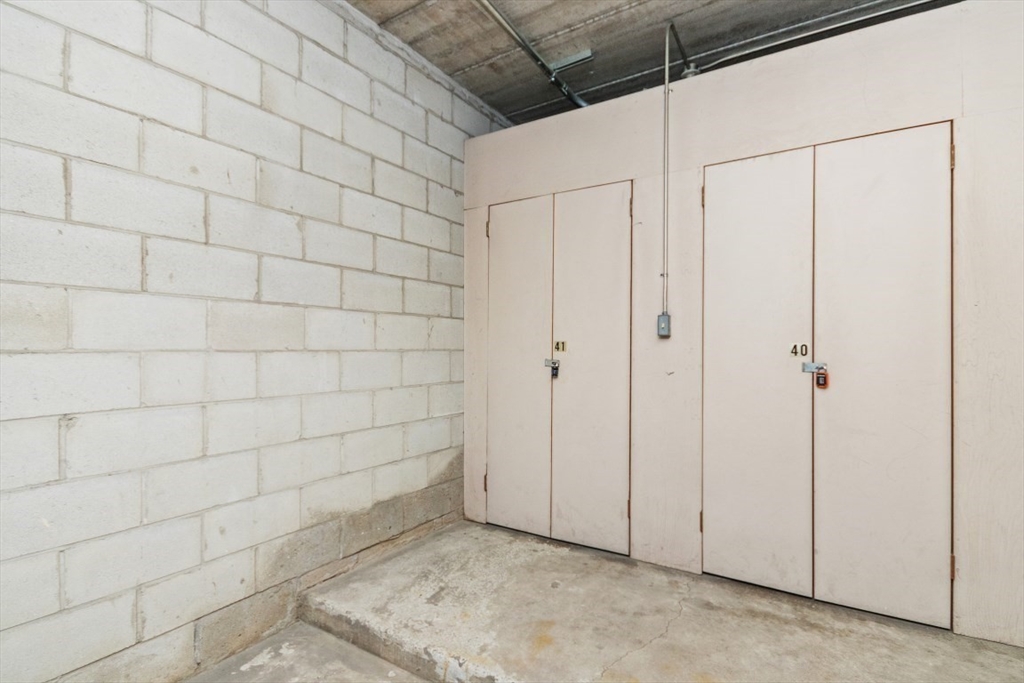 199 Coolidge Ave, Watertown