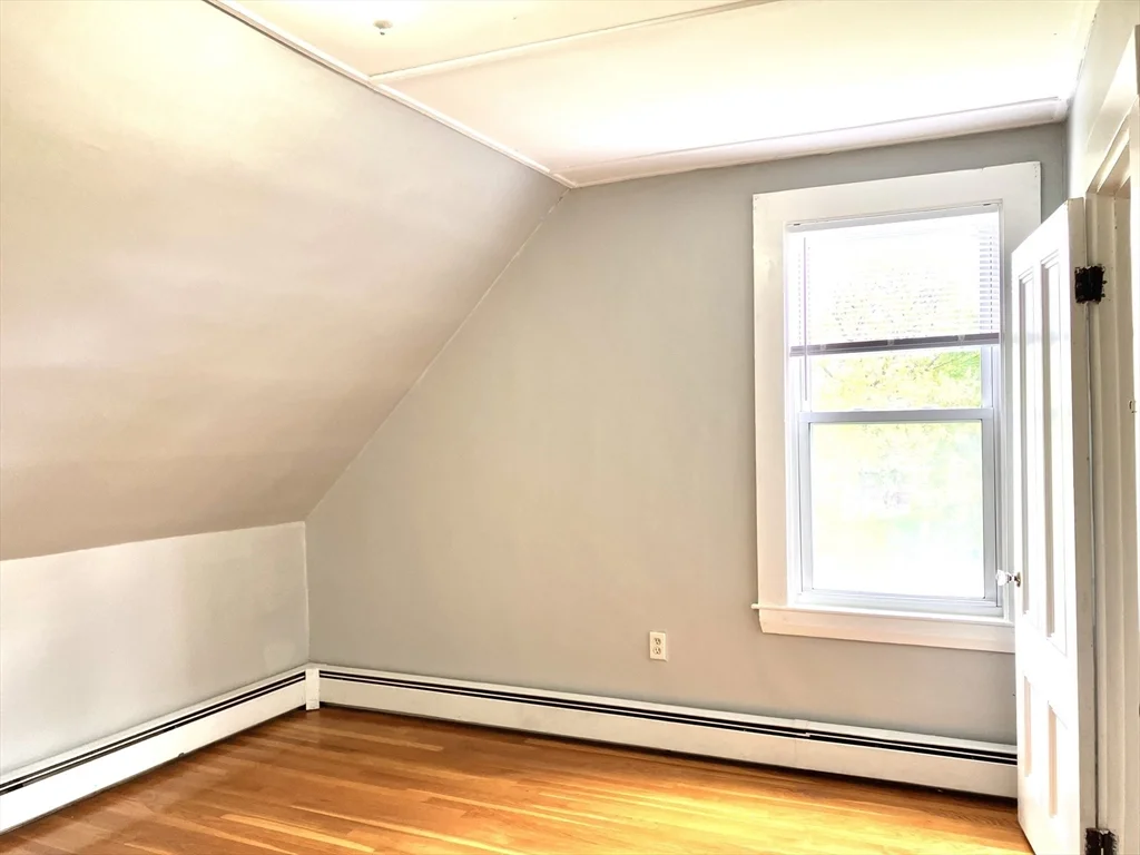 65 Kirtland, Lynn