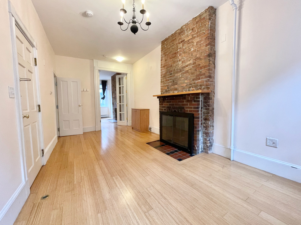 95 West Cedar St, Beacon Hill