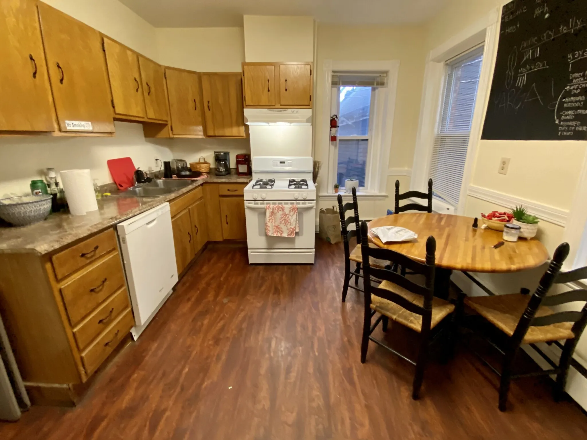 97 Calumet St, Mission Hill