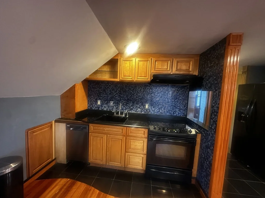 1034 N Main St, Randolph