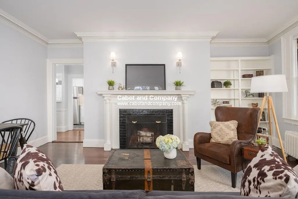 112 Pinckney St, Beacon Hill