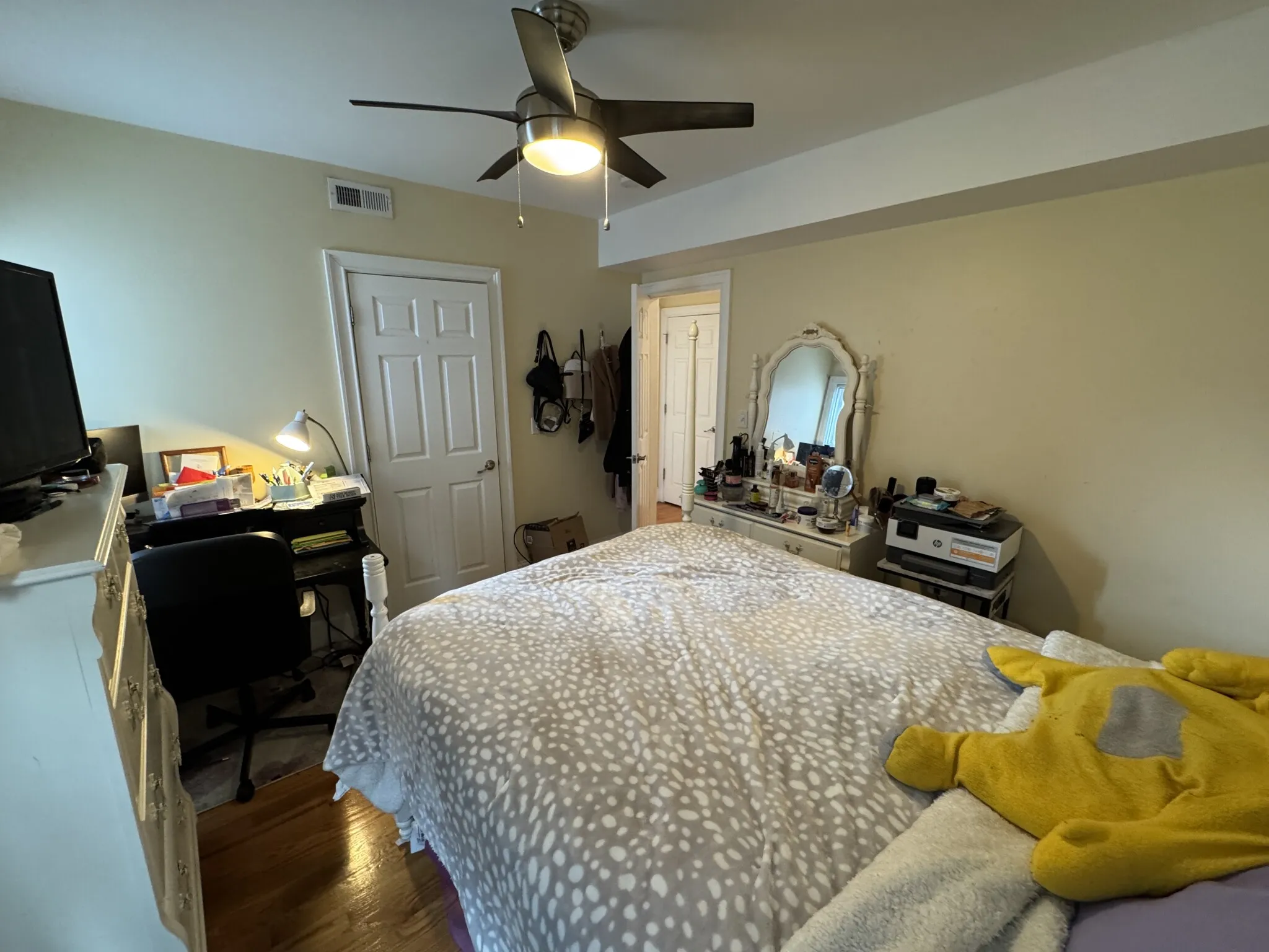 30 Cambridge Ter, Neighborhood Nine