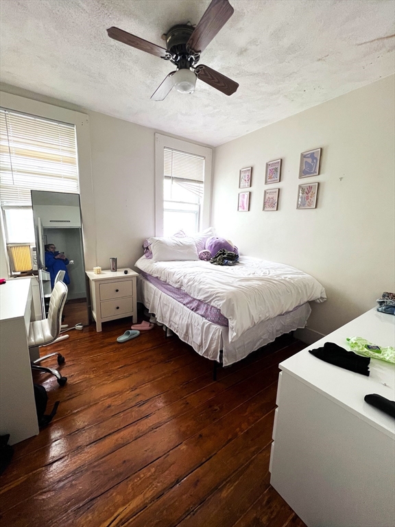 44 Marine, South Boston