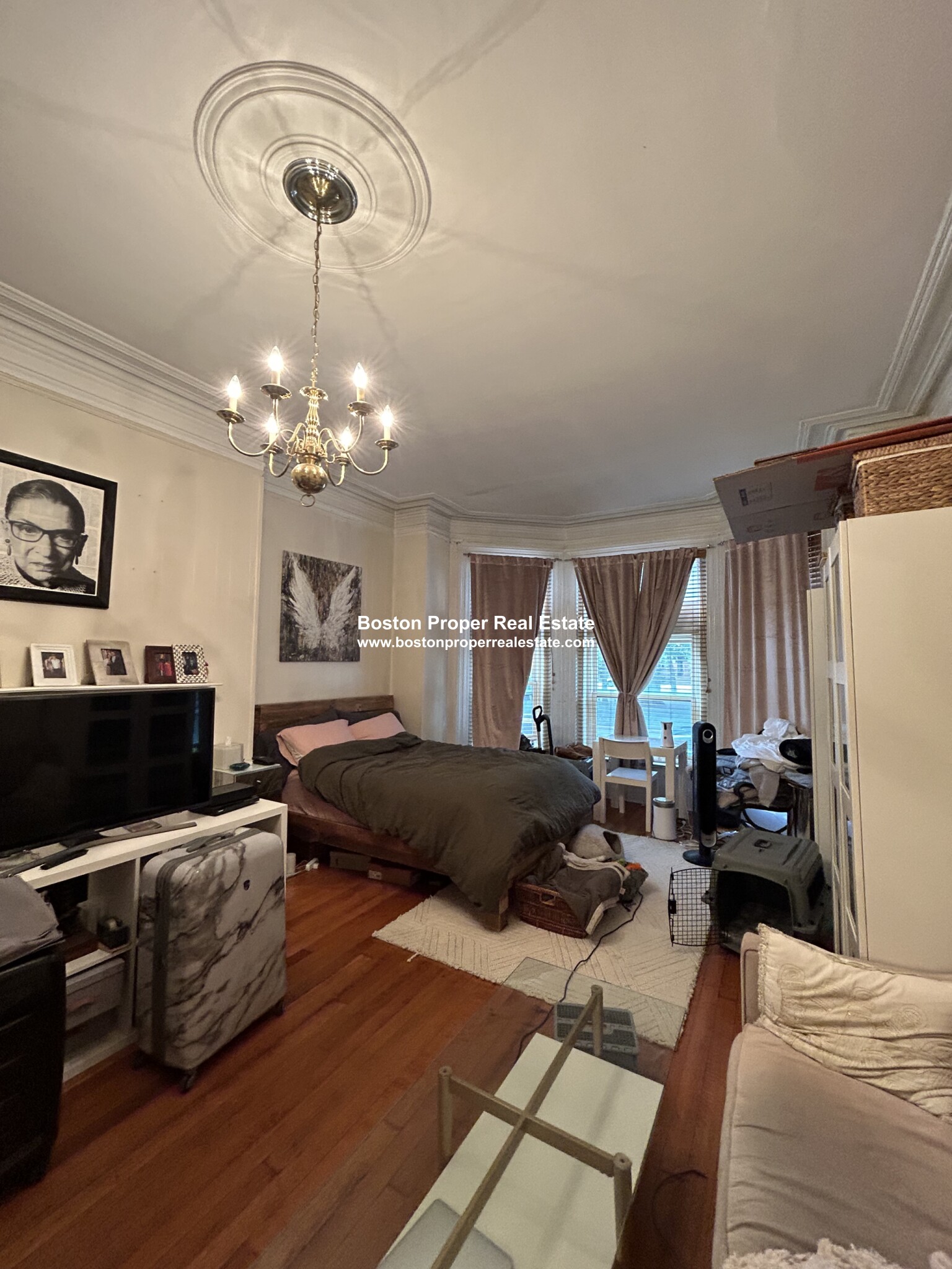 206 Commonwealth Ave, Back Bay