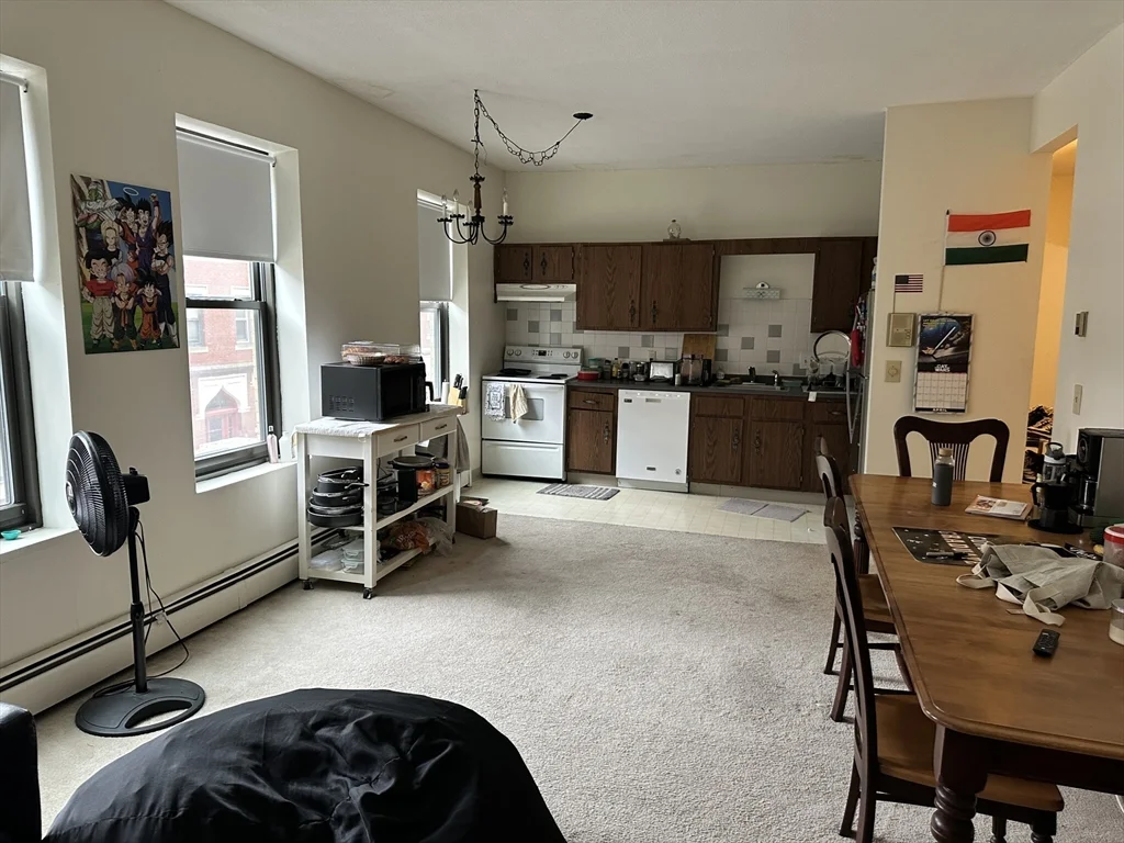 5 Royce Rd, Brighton