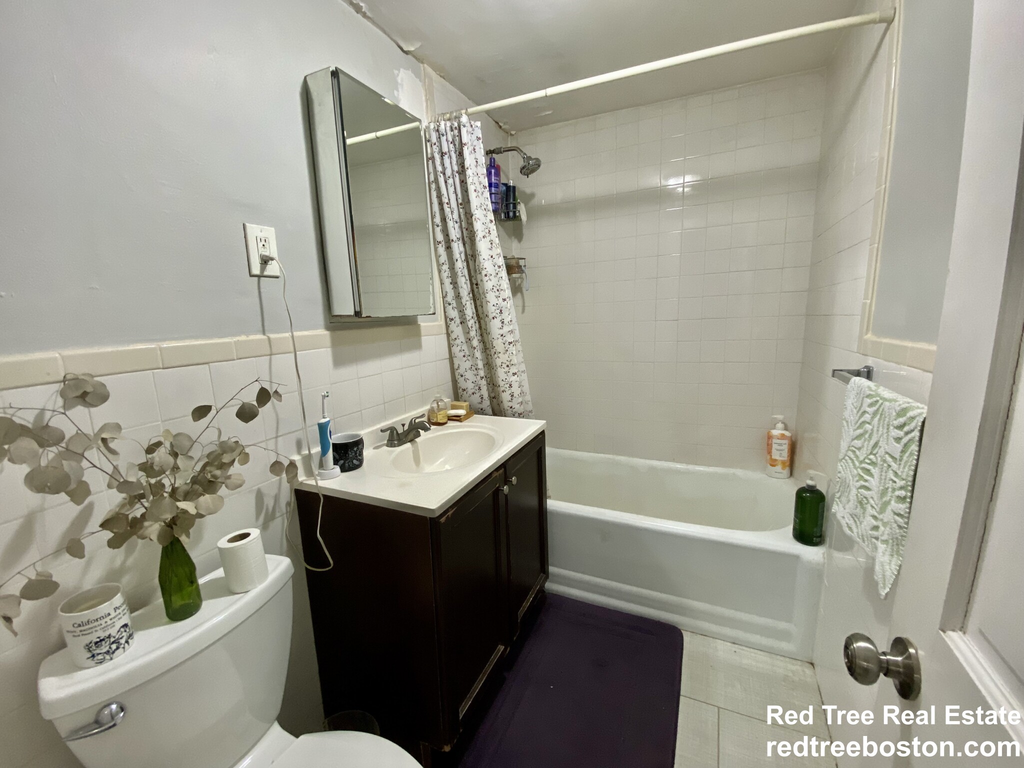 4907 Washington St, West Roxbury