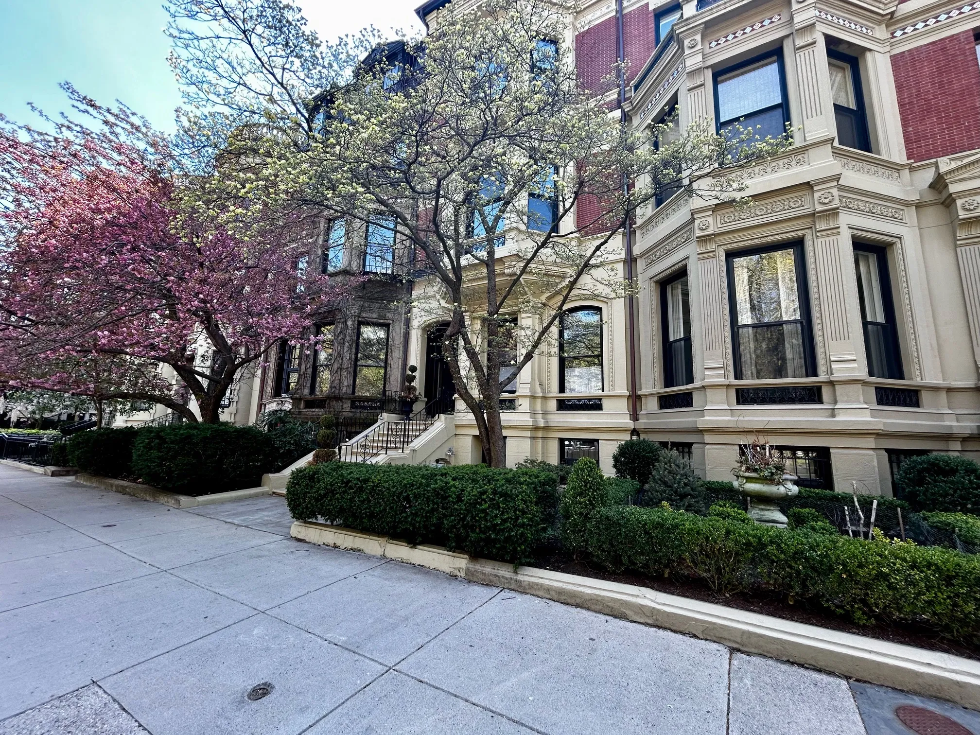 64 Commonwealth Ave, Back Bay
