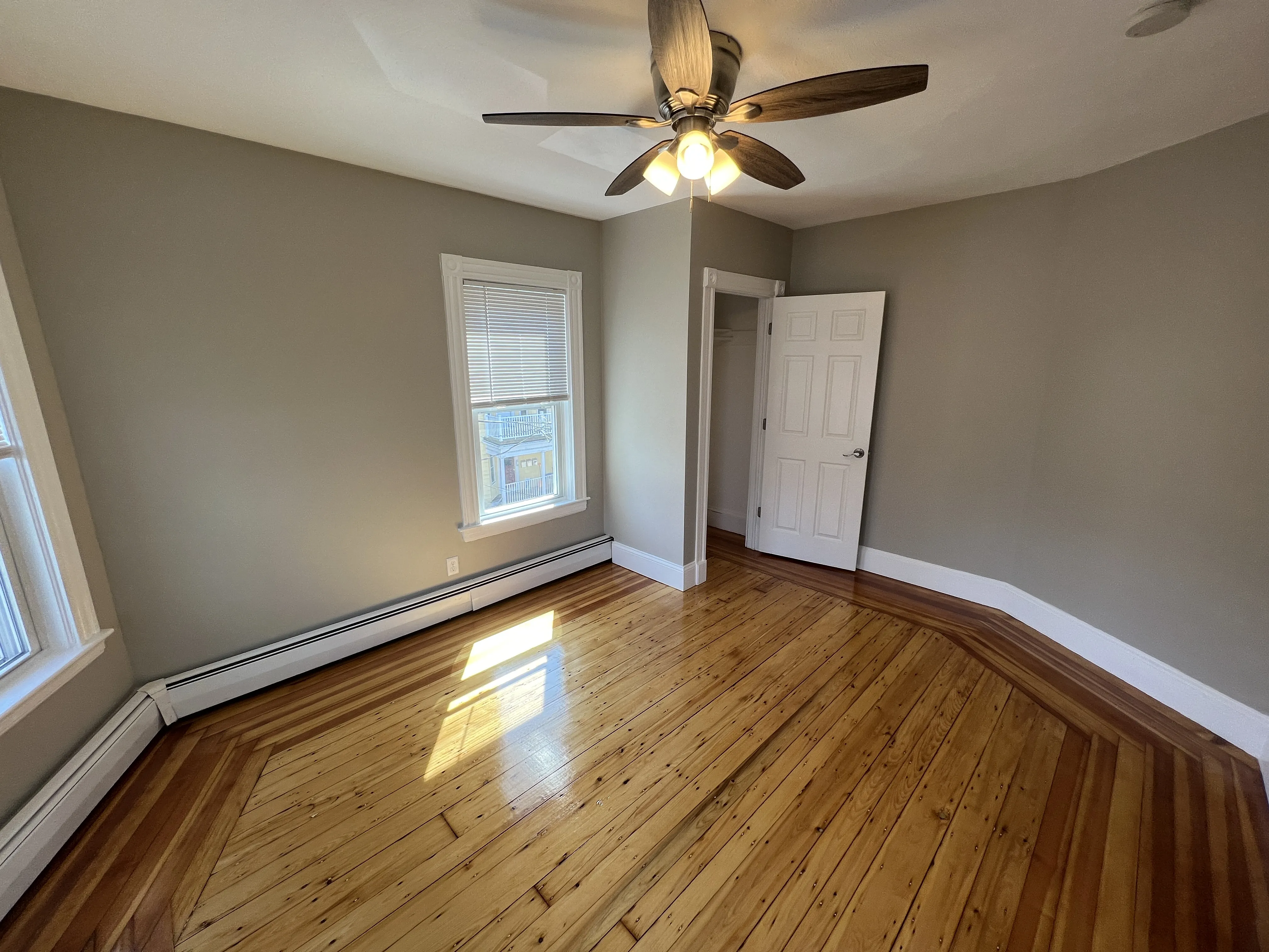 2 Gilson Ter, Spring Hill