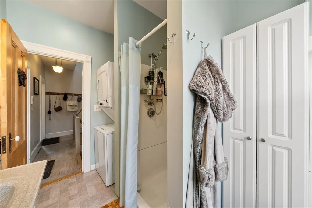 468 Shawmut Ave, South End